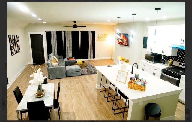 8119 Venus Street B, Houston, TX 77088