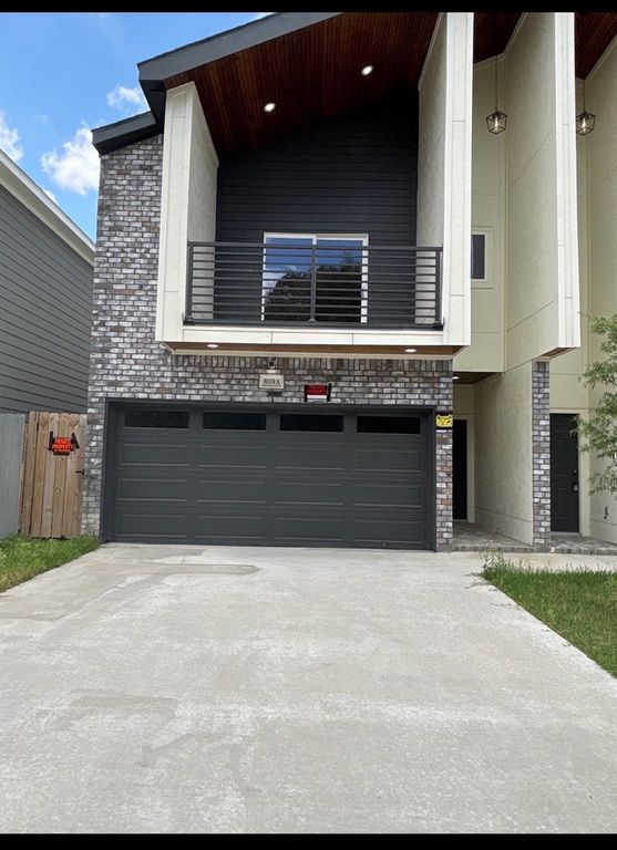 8119 Venus Street B, Houston, TX 77088