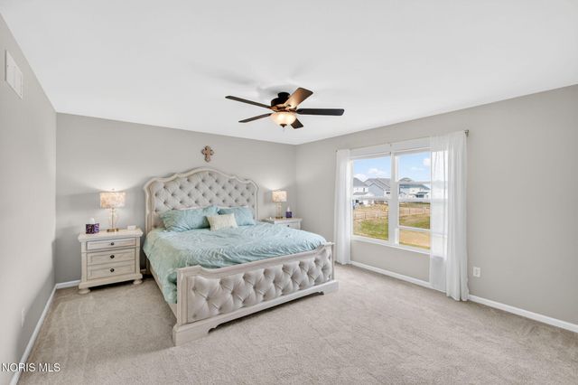 151 Valley Hall Drive, Perrysburg, OH 43551