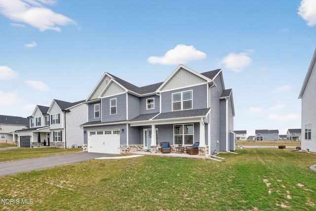 151 Valley Hall Drive, Perrysburg, OH 43551