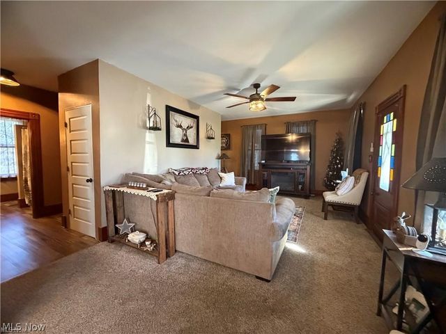 611 Mill Street SE, Canton, OH 44707