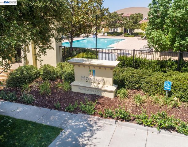 538 Selby Ln, Livermore, CA 94551