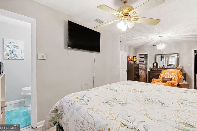 4728 Apache Trail SW, Atlanta, GA 30331