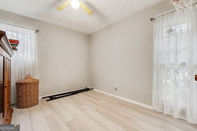 4728 Apache Trail SW, Atlanta, GA 30331