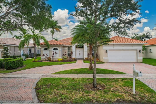 16418 NW 14th St, Pembroke Pines, FL 33028
