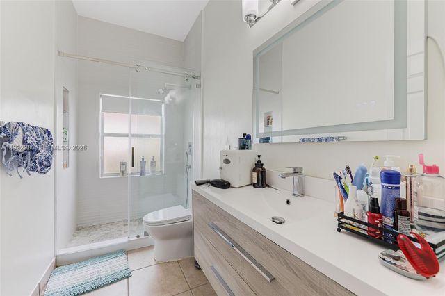 16418 NW 14th St, Pembroke Pines, FL 33028