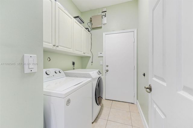 16418 NW 14th St, Pembroke Pines, FL 33028