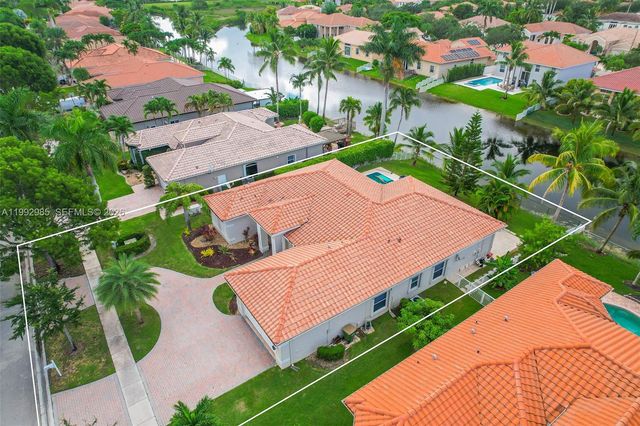 16418 NW 14th St, Pembroke Pines, FL 33028