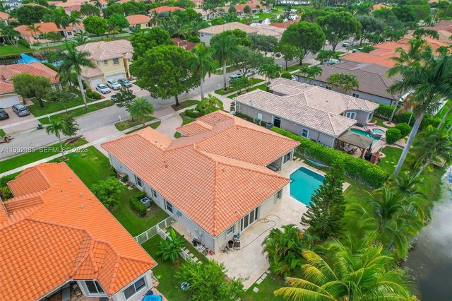 16418 NW 14th St, Pembroke Pines, FL 33028