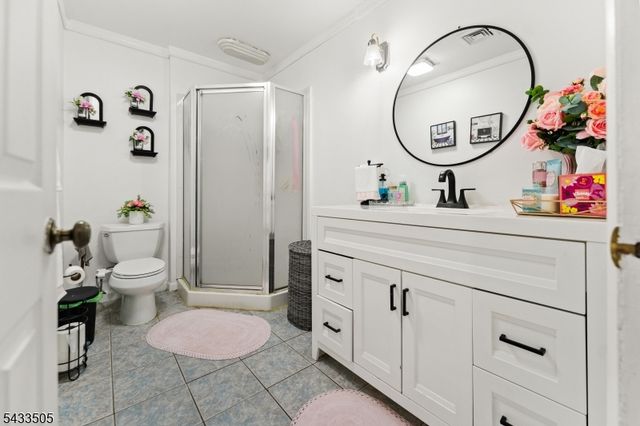 110 Clark Pl .5, Elizabeth City, NJ 07206