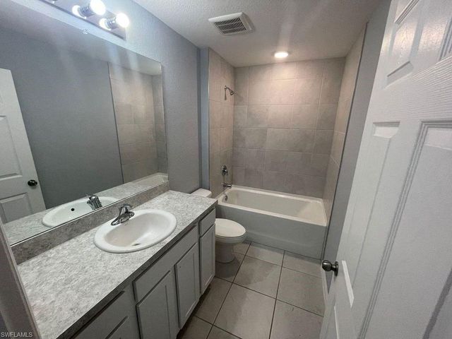 3112 55th ST W, Lehigh Acres, FL 33971