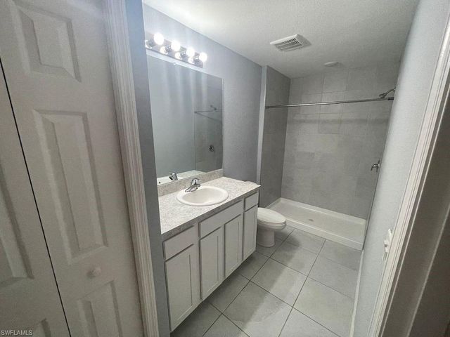 3112 55th ST W, Lehigh Acres, FL 33971