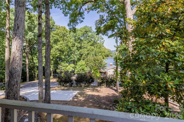 281 Jubal Reeves Circle, Mount Gilead, NC 27306
