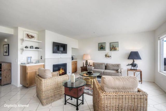 600 N The Strand 27, Oceanside, CA 92054