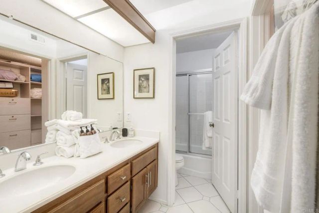 600 N The Strand 27, Oceanside, CA 92054