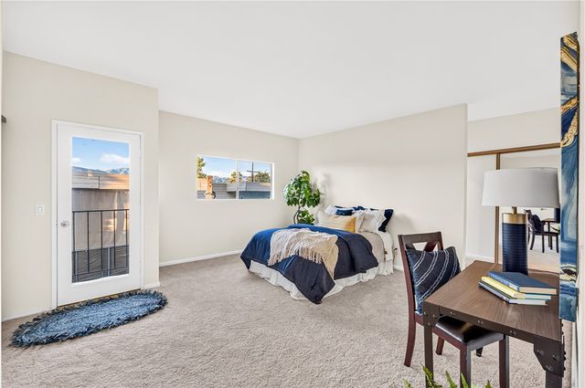 1270 Boynton Street 11, Glendale, CA 91205