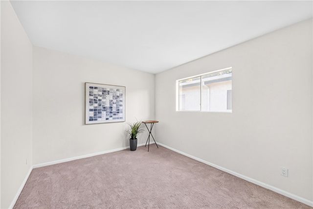 1270 Boynton Street 11, Glendale, CA 91205