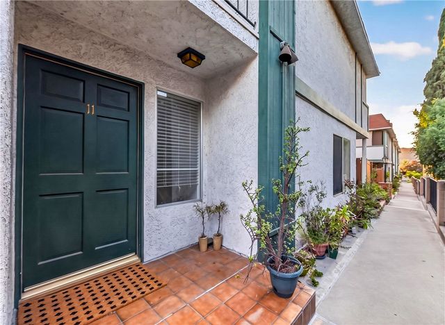 1270 Boynton Street 11, Glendale, CA 91205