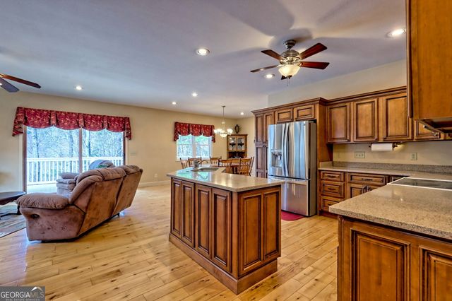 1068 Coleman River Road, Clayton, GA 30525