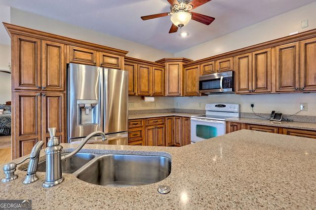 1068 Coleman River Road, Clayton, GA 30525