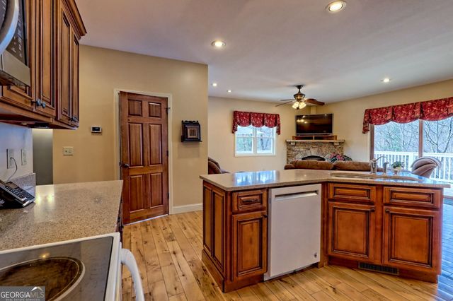 1068 Coleman River Road, Clayton, GA 30525