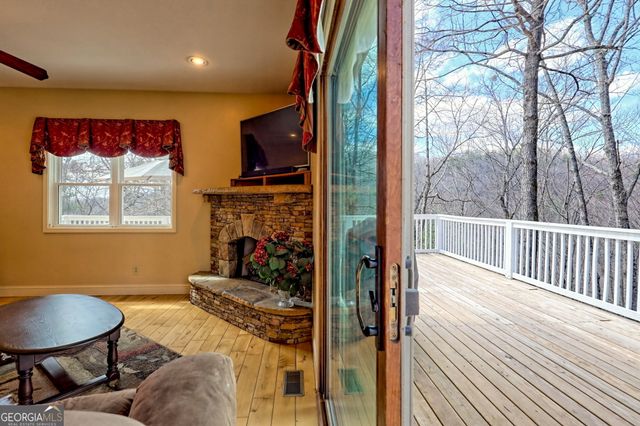 1068 Coleman River Road, Clayton, GA 30525