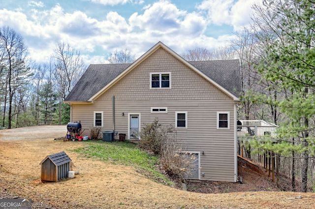 1068 Coleman River Road, Clayton, GA 30525