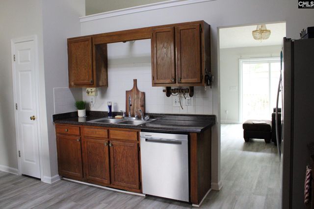 205 Oak Manor Drive, Columbia, SC 29229