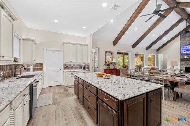 3070 Pecan Meadow Drive, Belton, TX 76513