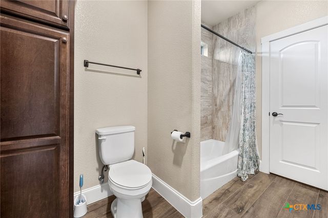3070 Pecan Meadow Drive, Belton, TX 76513