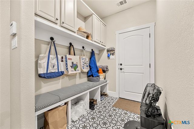 3070 Pecan Meadow Drive, Belton, TX 76513