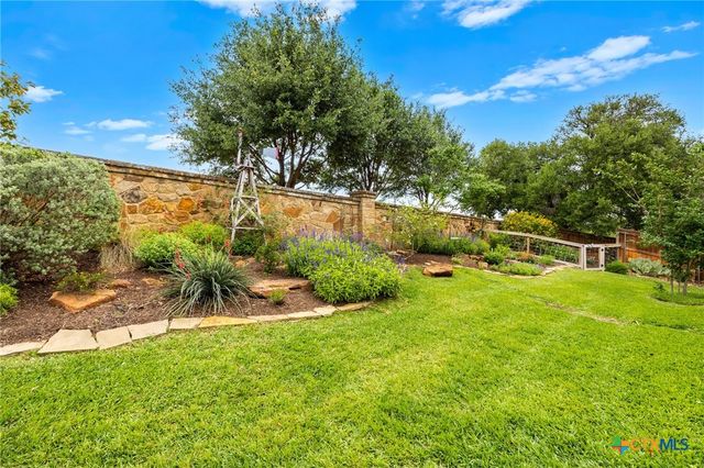 3070 Pecan Meadow Drive, Belton, TX 76513