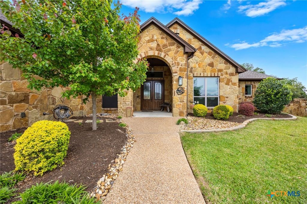 3070 Pecan Meadow Drive, Belton, TX 76513
