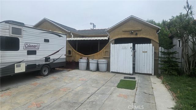 739 W 102nd, Los Angeles, CA 90044