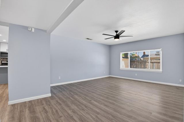 311 Sepulveda Dr, Stockton, CA 95210