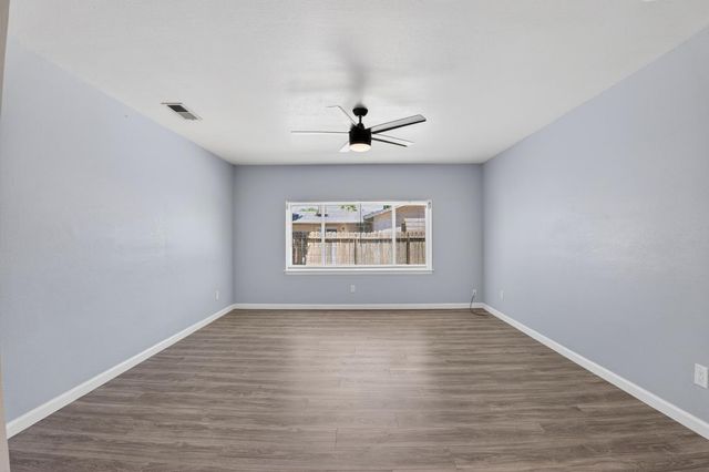 311 Sepulveda Dr, Stockton, CA 95210