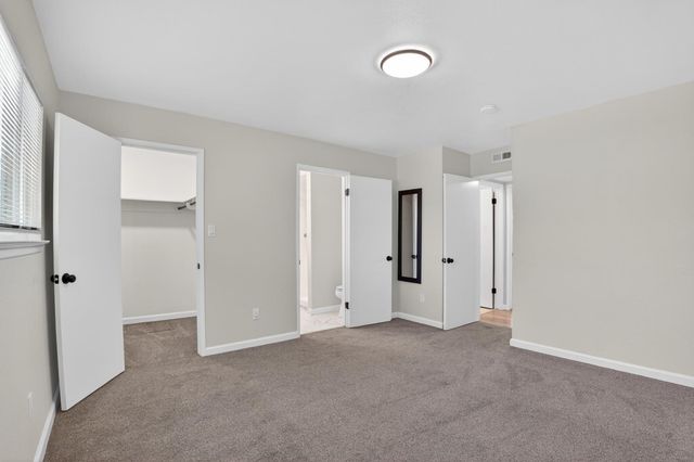 311 Sepulveda Dr, Stockton, CA 95210
