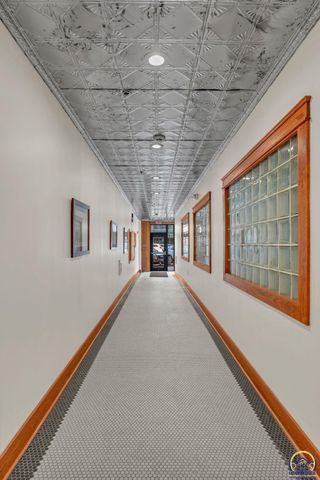 709 S Kansas AVE, Topeka, KS 66603