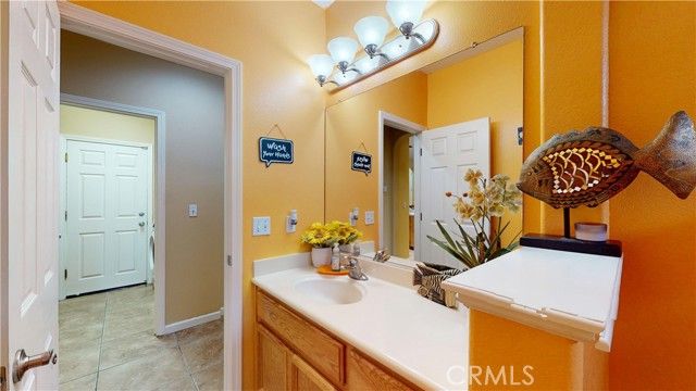 1055 San Jose, Madera, CA 93637