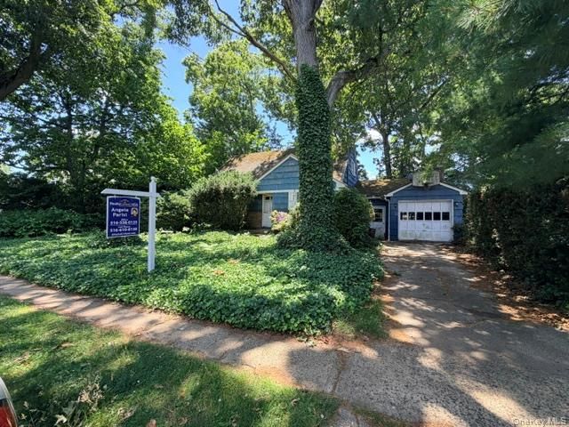3666 Bunker Avenue, Wantagh, NY 11793