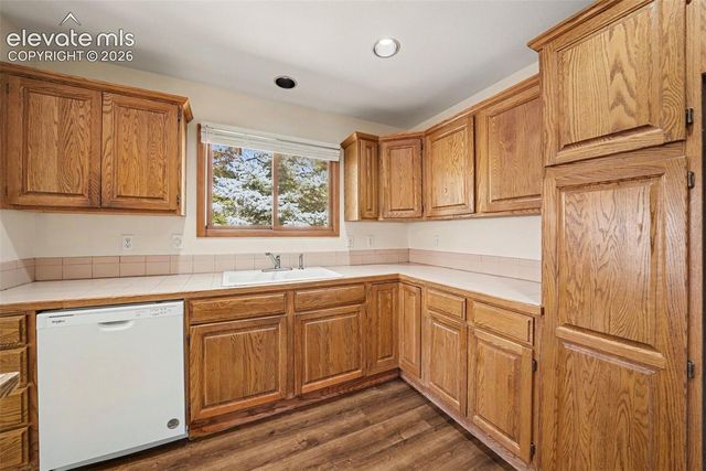 80 Luxury Lane, Colorado Springs, CO 80921