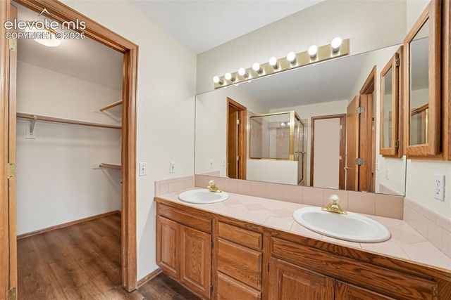 80 Luxury Lane, Colorado Springs, CO 80921