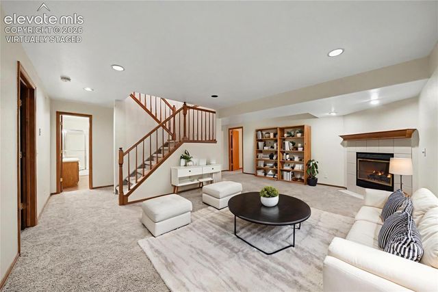 80 Luxury Lane, Colorado Springs, CO 80921