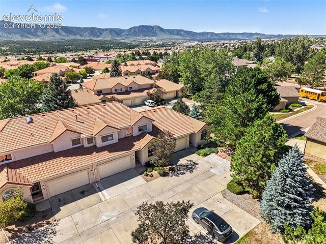80 Luxury Lane, Colorado Springs, CO 80921
