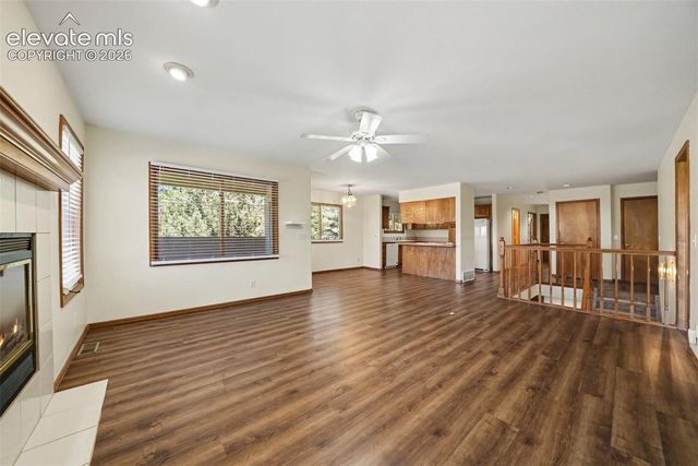80 Luxury Lane, Colorado Springs, CO 80921