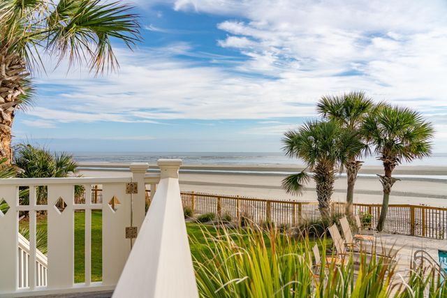 112 Ocean Boulevard, Isle Of Palms, SC 29451