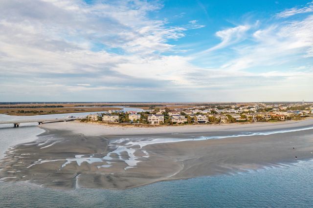 112 Ocean Boulevard, Isle Of Palms, SC 29451