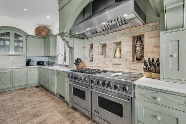 112 Ocean Boulevard, Isle Of Palms, SC 29451