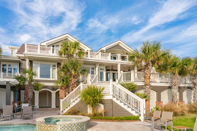 112 Ocean Boulevard, Isle Of Palms, SC 29451