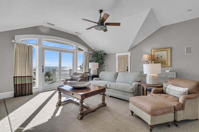 112 Ocean Boulevard, Isle Of Palms, SC 29451